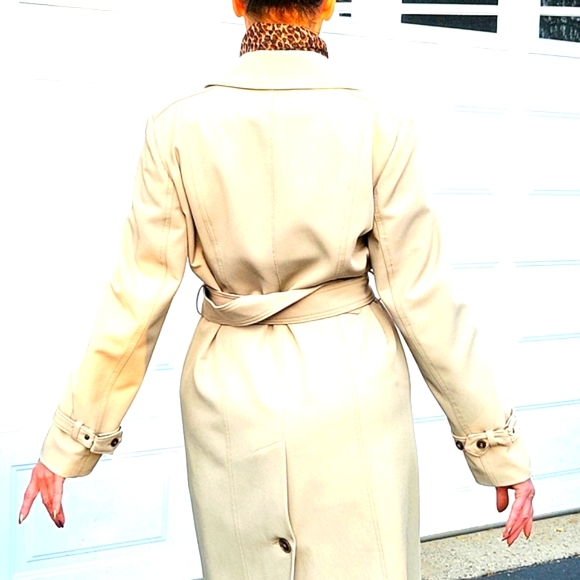 Jones New York TrenchCoat, Cream/Beige, Belted, Pockets, 10/12 - Picture 10 of 17